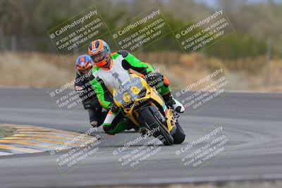 media/Jan-15-2023-SoCal Trackdays (Sun) [[c1237a034a]]/Turn 3 (1115am)/